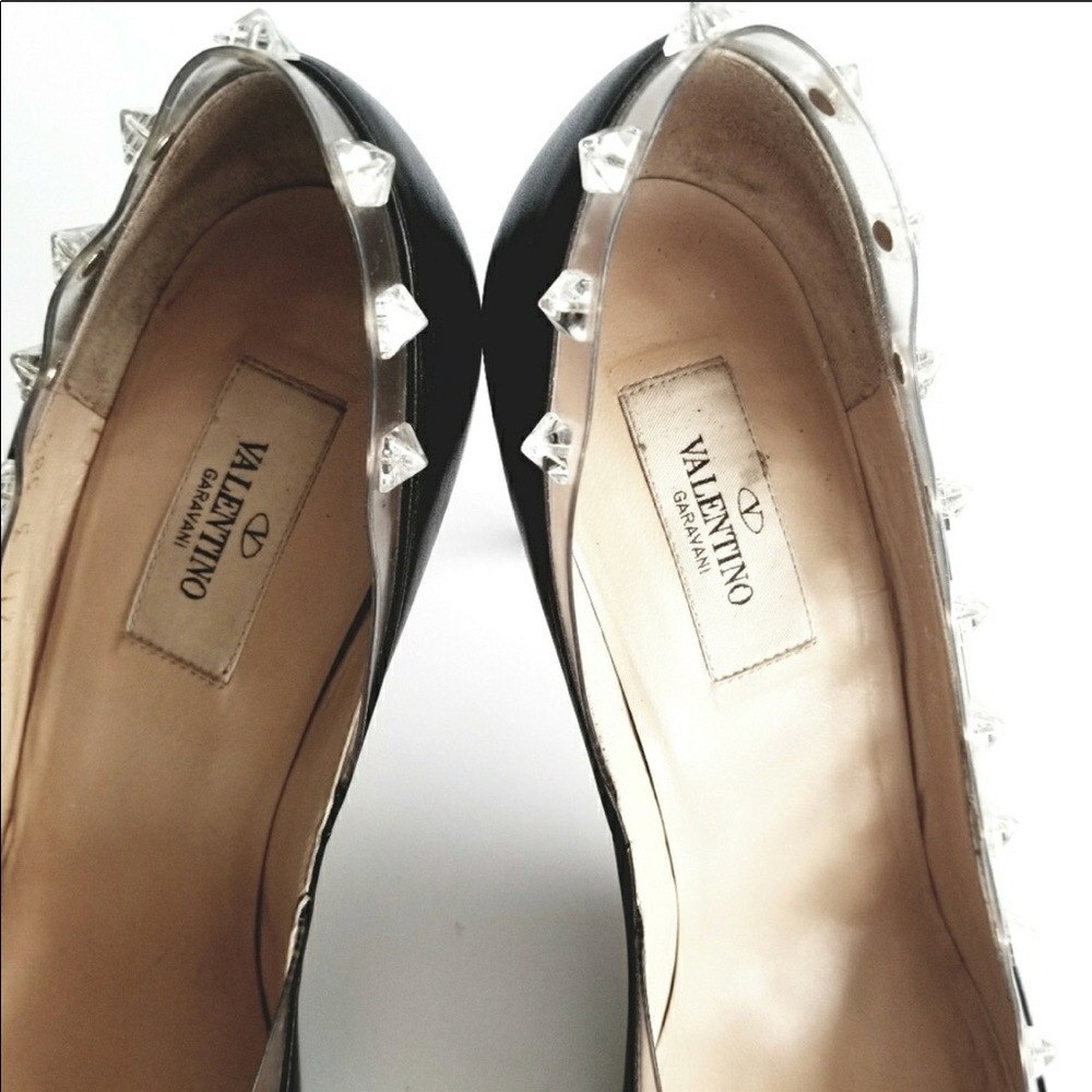 Authentic black leather Rockstud pumps sz 38.5